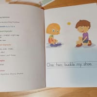 F- 2 'One, Two, Buckle My Shoe' Reading & Writing Pack - thumbnail 2 of 4