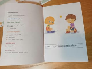 F- 2 'One, Two, Buckle My Shoe' Reading & Writing Pack - image 2 of 4